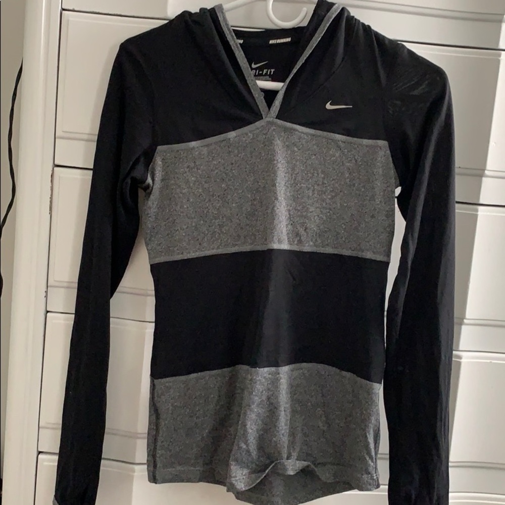 Nike dry fit pullover